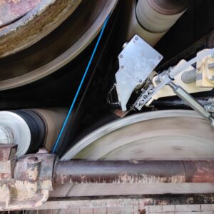 Enhanced cleaning and efficiency in paper coreboard production